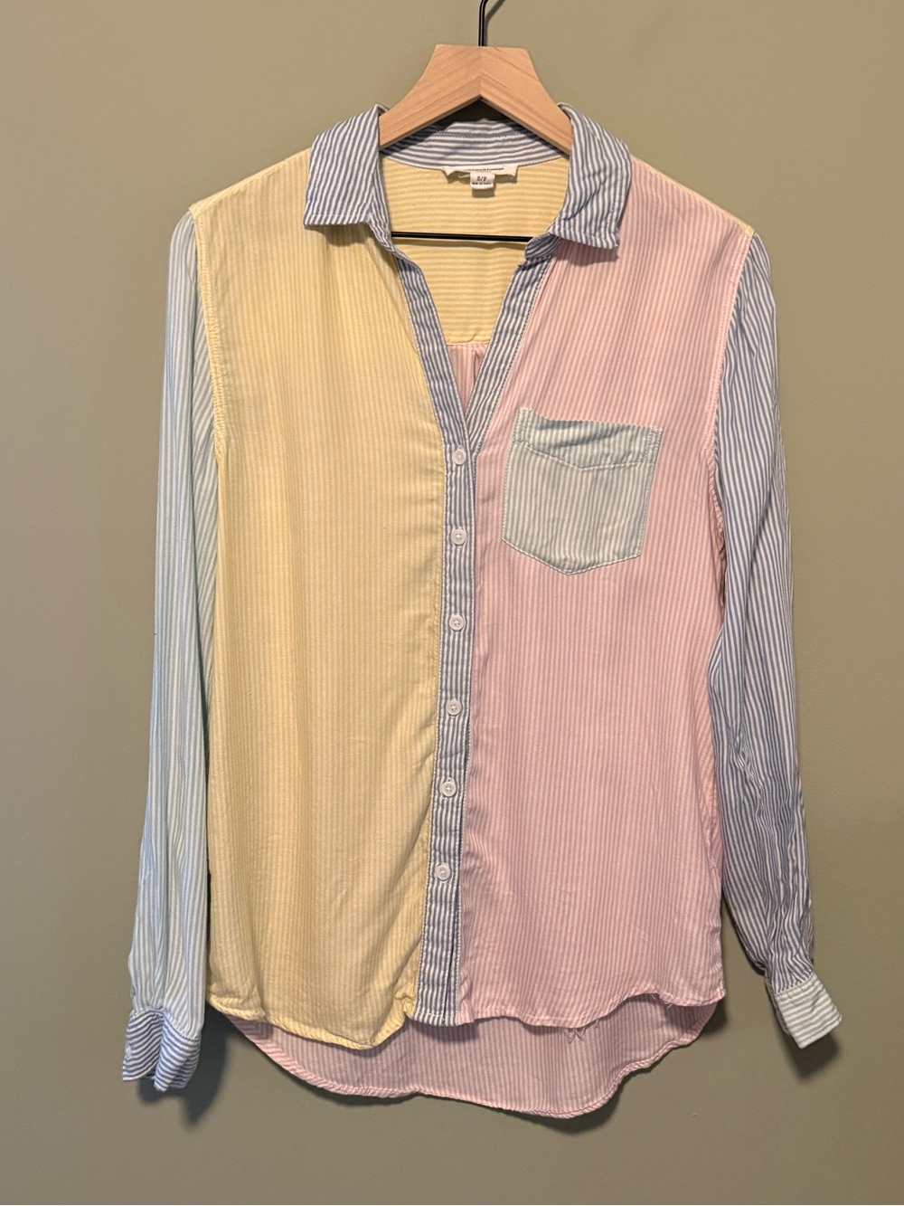beachlunchlounge Pastel Yellow Pink and Light Blue Striped Button-Down Shirt | S